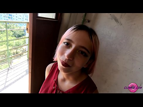 ❤️ دانش آموز حسی یک غریبه را در بیرون می مکد - تقدیر روی صورتش ❤️❌ پورنو در fa.xxx050890.ru ❌❤